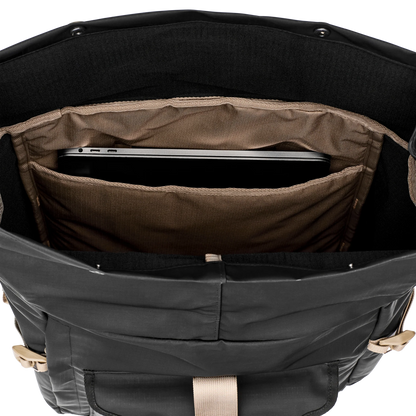 Filson All Weather Backpack: Black