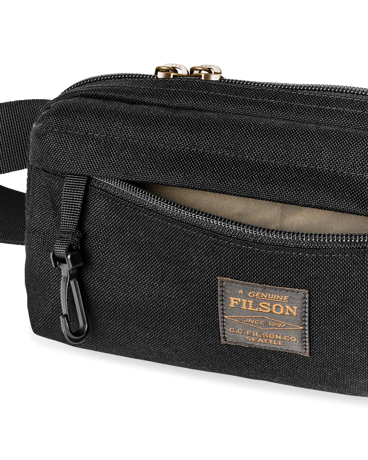 Filson Dryden Crossbody: Black