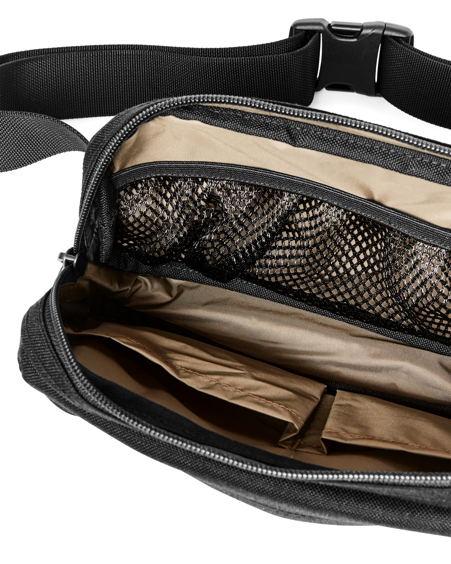 Filson Dryden Crossbody: Black