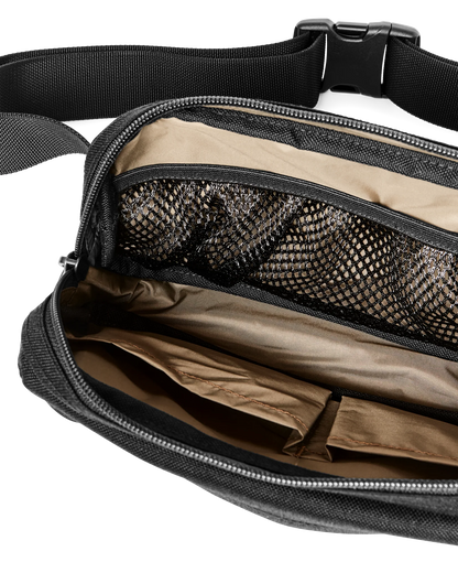 Filson Dryden Crossbody: Black