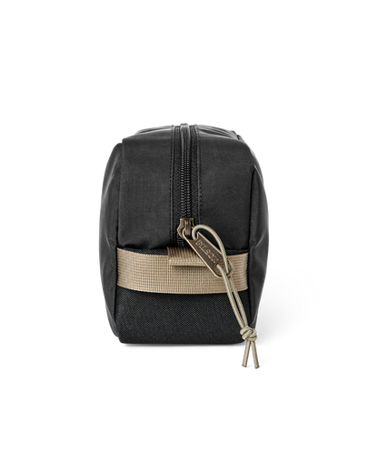 Filson All Weather Travel Pack: Black
